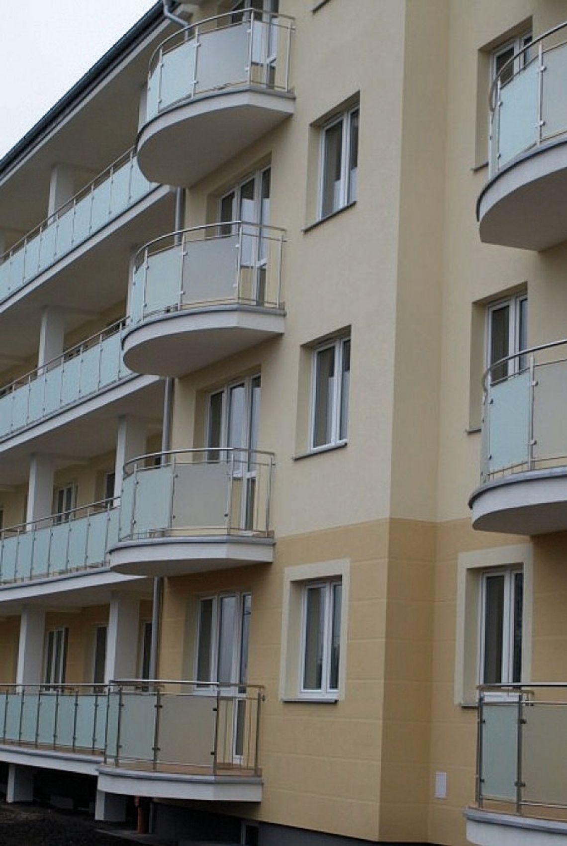 WIELISZEW. 8 piętrowy blok przy kościele w Wieliszewie? Deweloperzy w natarciu!
