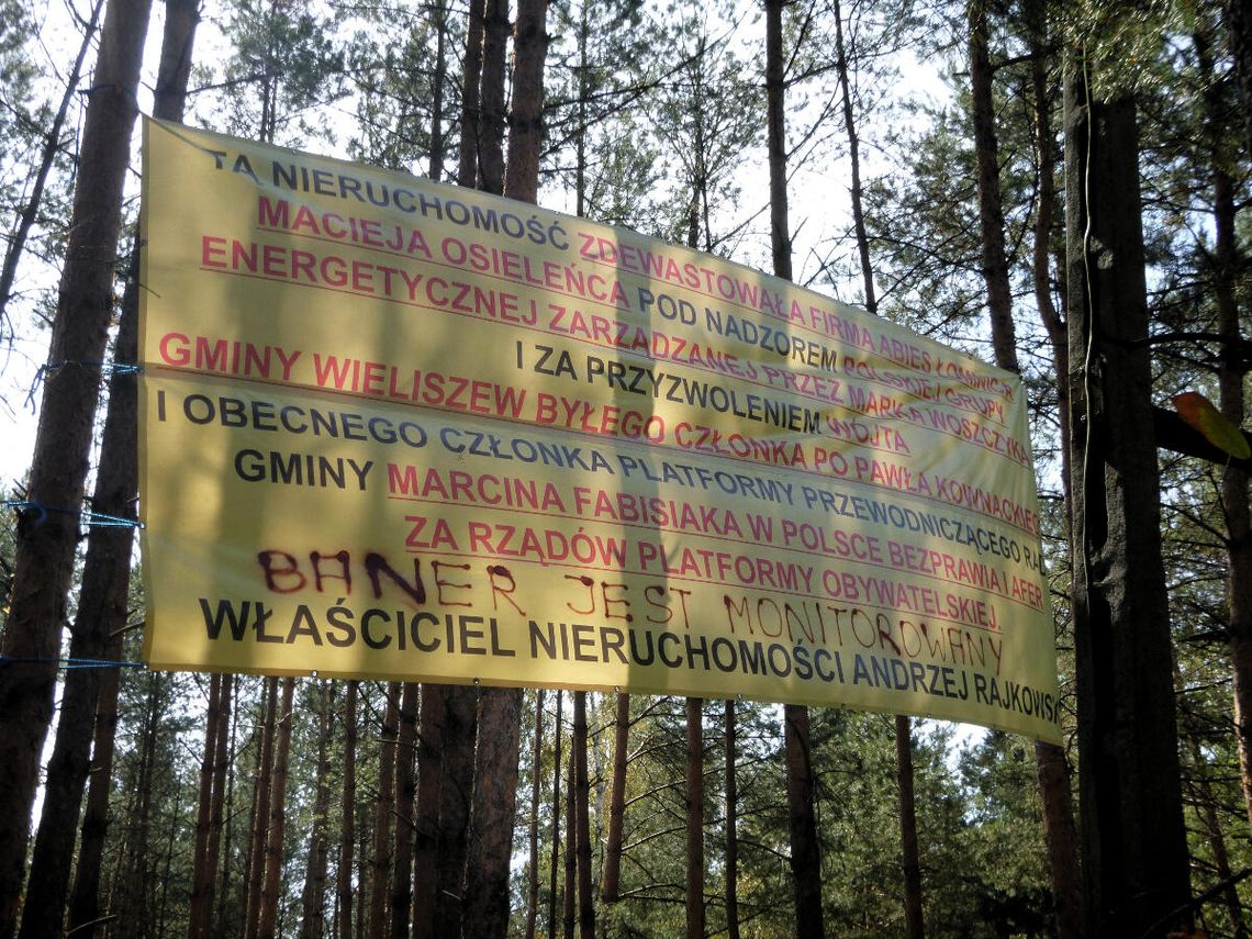 WIELISZEW. Banerami w wójta WIELISZEW. Banerami w wójta