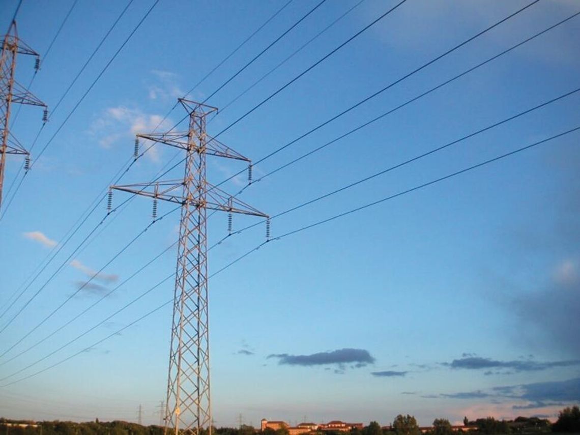 WIELISZEW. Inwestycja wysokiego napięcia WIELISZEW. Inwestycja wysokiego napięcia