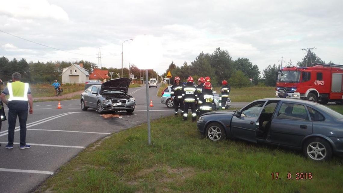 WIELISZEW. Kolizja dwóch osobówek WIELISZEW. Kolizja dwóch osobówek