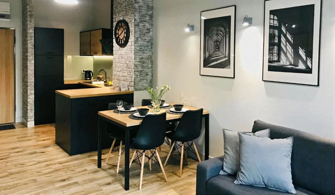 Wrocław na wyciągnięcie ręki. Dlaczego apartament w centrum to najlepszy wybór na pobyt?