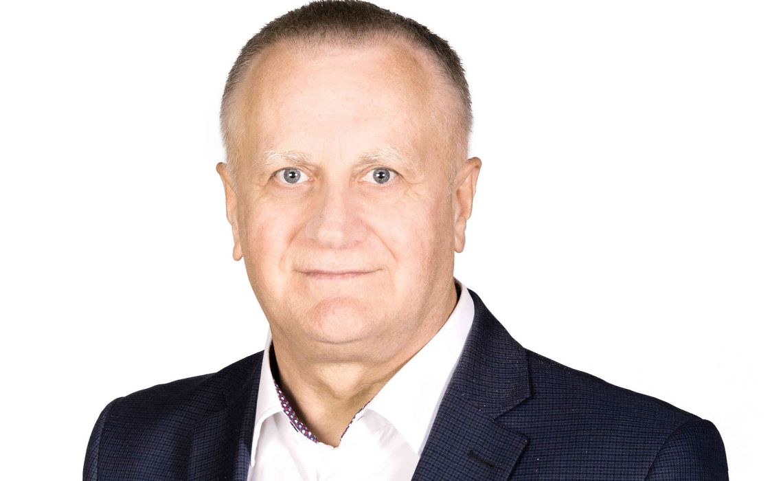 WYWIAD TYGODNIKA. „Nie przewiduję żadnego trzęsienia ziemi...” WYWIAD TYGODNIKA. „Nie przewiduję żadnego trzęsienia ziemi...”