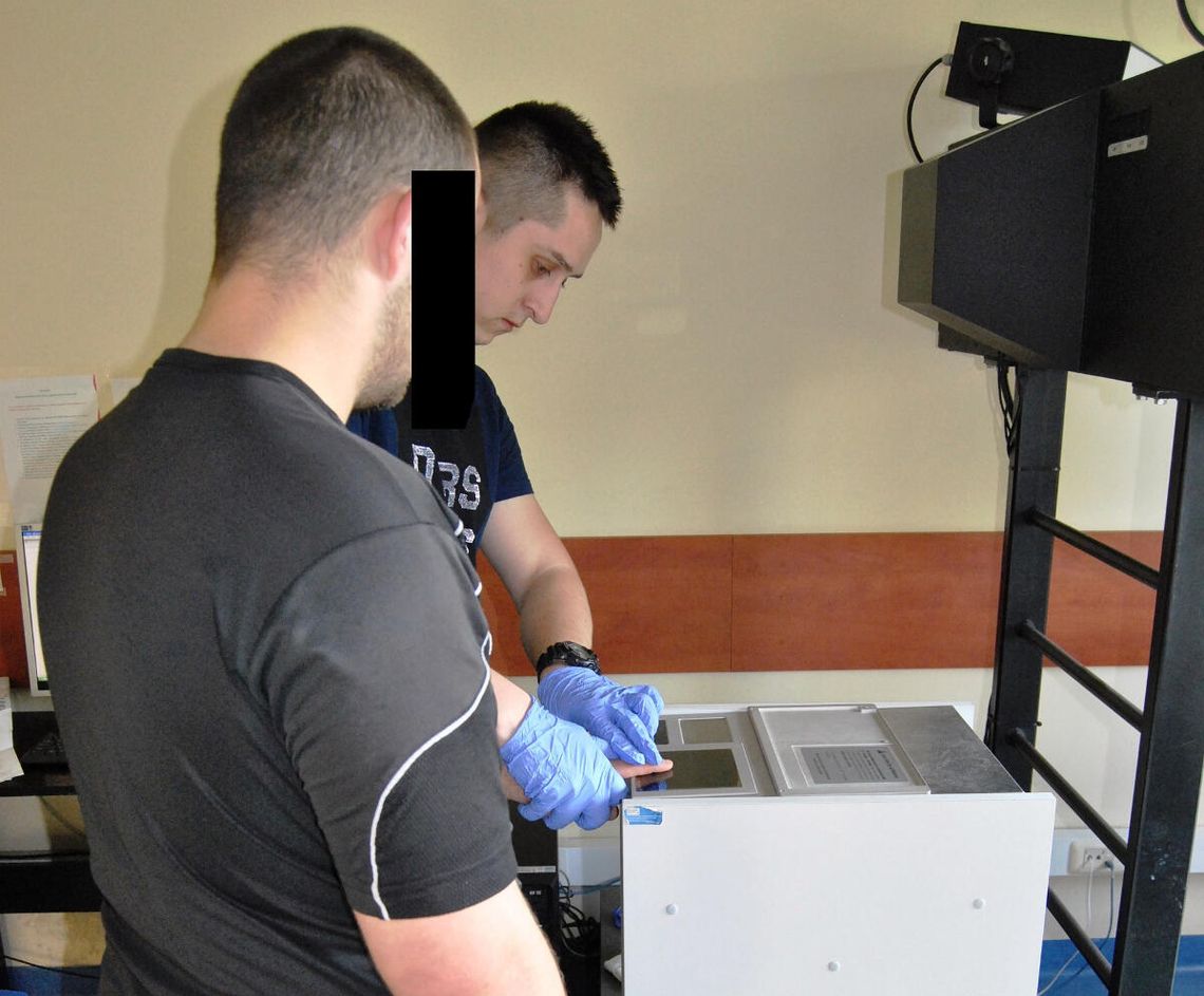 Zuchwała kradzież przed bankiem Zuchwała kradzież przed bankiem